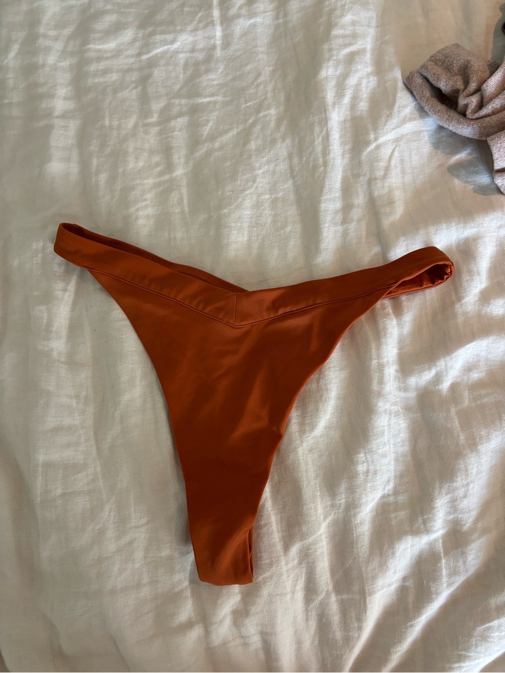 Parade thong Bikini bottom in Rust Orange